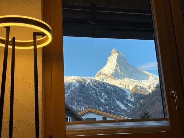 Apartment Samira Zermatt Exteriör bild